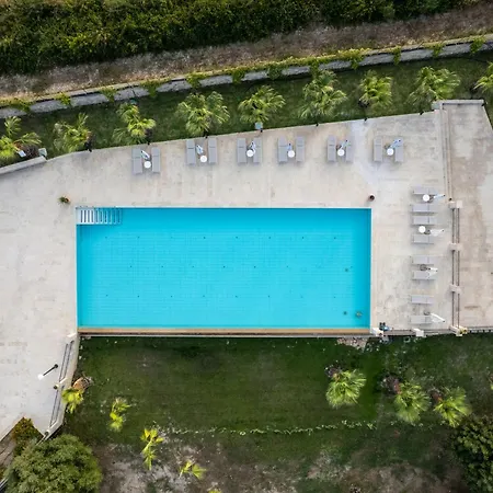 Borgo Novella فندق مارزاميمي